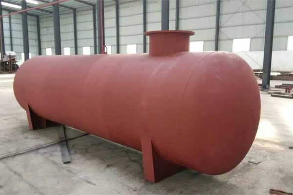 储油罐厂家讲解防雷问题